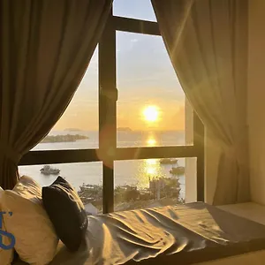 Homesuite' At The Shore Kota Kinabalu